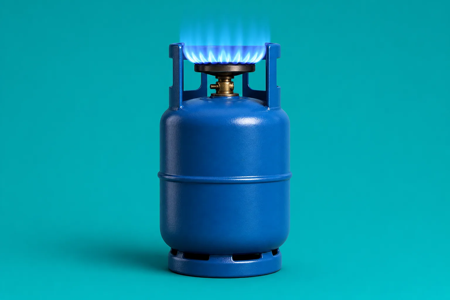 Henry Hub Natural Gas Falls to $2.90 as Freeport Outage and Storage Surplus Weigh on Prices